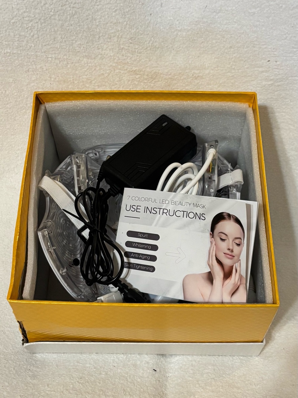 LED Facial Mask Therapy - White Color - Picture 3 of 11